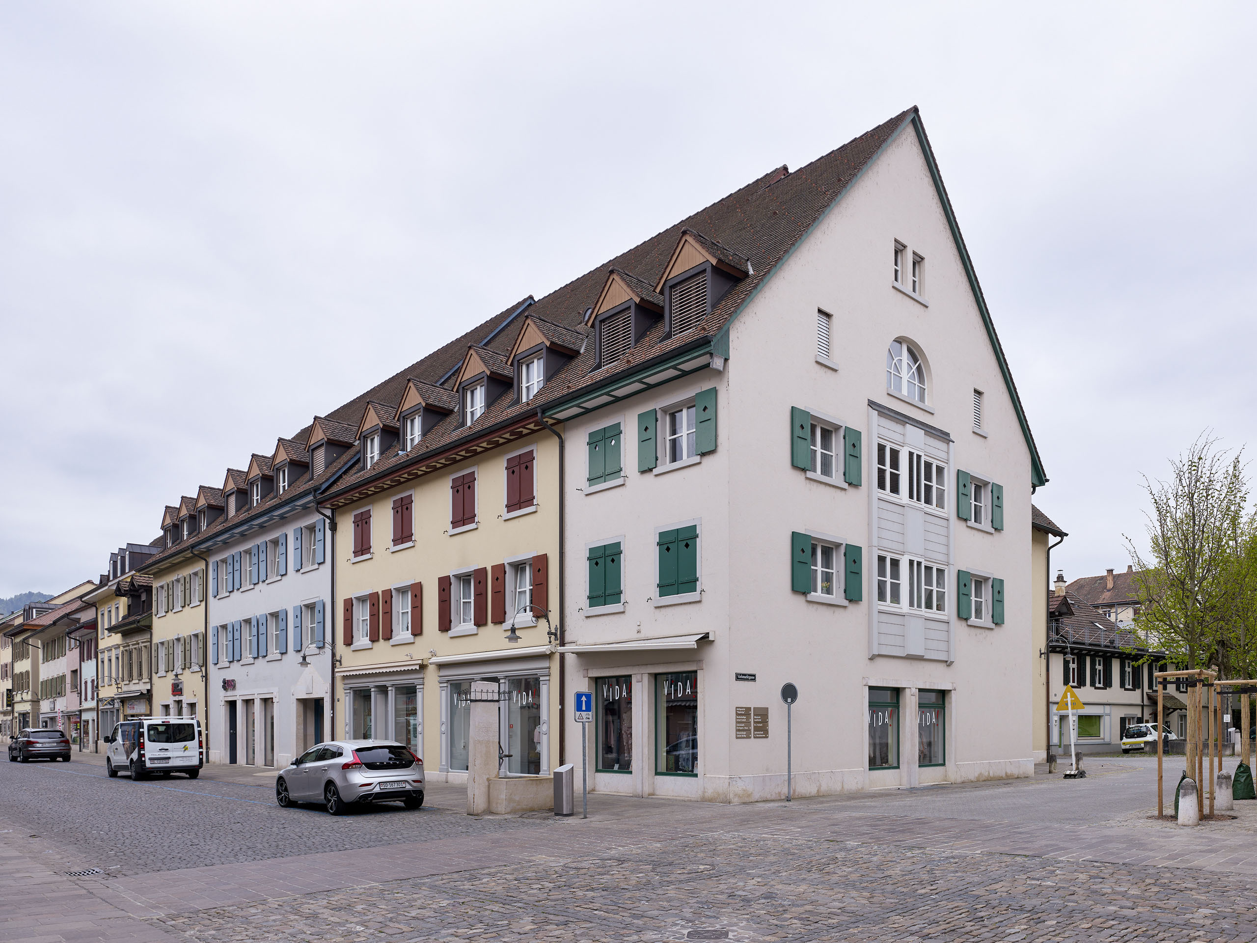 E17644 LA036 AP45 099595